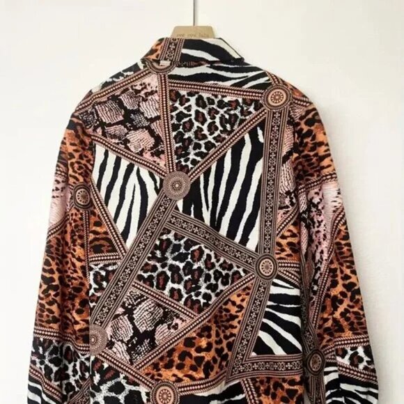 Elegant Animal Print Blouse (Color: Mixed) - Picture 2 of 3